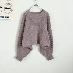 アズノウアズピンキー　バックオープン　ショート丈　ニット　ゆったり◎ 長袖