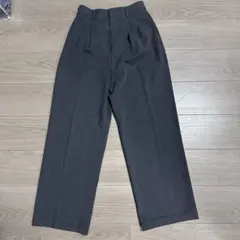 UNIQLO ユニクロ タックワイドパンツ Sダークグレー