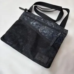 グレゴリー サコッシュ ショルダーバッグ ボディバッグ ブラックタペストリーのサムネイル