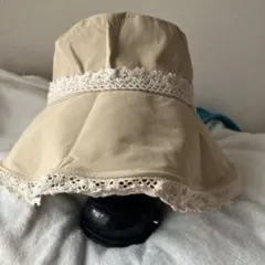 ベージュ レース付きバケットハット　ワイヤー入り