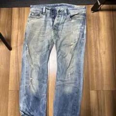 DIESELのサムネイル
