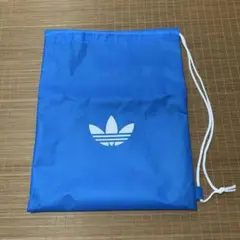 adidas オリジナル　ギフトラッピングバッグ　青　不織布