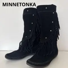 ミネトンカ　フリンジ付きブラックスエードロングブーツ