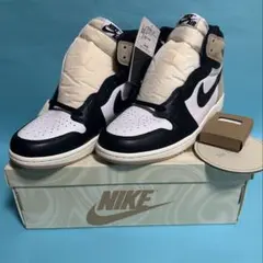 Nike WMNS Air Jordan 1 Retro High OG