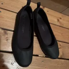 PUMA SOFTFOAM+ ブラック フラットシューズ