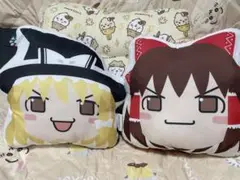 東方プロジェクト ダイカットクッション 霊夢と魔理沙
