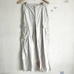 美品☆さらにお値下げ中です！☆UNIQLO カーゴパンツ　M