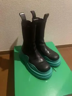 BOTTEGA VENETA サイドゴアブーツ　タイヤブーツのサムネイル