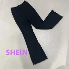 SHEIN ベルボトム黒デニムパンツ　120〜130