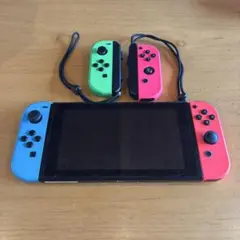 任天堂Switch本体 ドッグ付き ジャンク 最終Switch 本体 ジョイコン ドッグ 全てセット ジャンク品 動作