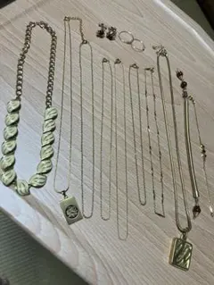 アクセサリー まとめ ネックレス リング イヤリング 遺品整理 k18刻印