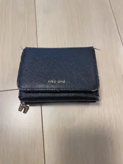 niko and 黒 三つ折り財布