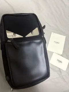 【美品】FENDI バグズモンスター ショルダーバッグのサムネイル