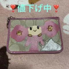 COACH ポピーちゃん キーホルダー キーチャーム レッド - メルカリ