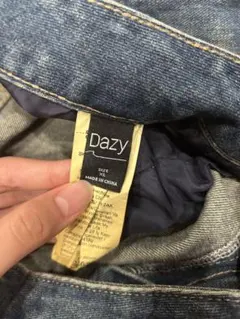 Dazy ストレートデニム ダメージ加工 XL