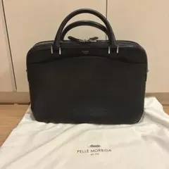 新品】【ペッレモルビダ】 ドローストリングバッグ レザー巾着バッグ