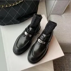 ローファー　ベルト金具　厚底