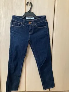 ユニクロ スキニーフィット SKINNY FIT デニム 22インチ　56cm
