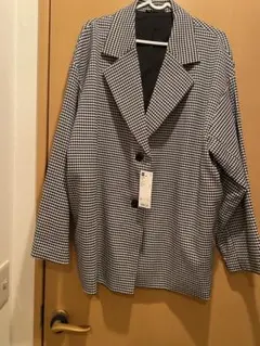 Item thumbnail for item 86008254-359b-4420-9a09-7041bc559c3b