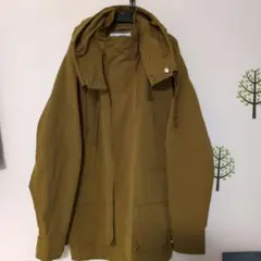 ADAM ET ROPE マウンテンパーカー カーキのサムネイル