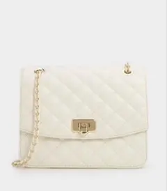 CHARLES & KEITH クレシダ キルトチェーンストラップバッグ