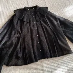 未使用トラッツォドンナ　フェザープリーツフリルブラウス