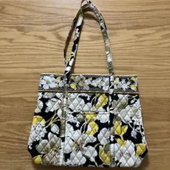 Vera Bradley キルティング トートバッグ 花柄　未使用のサムネイル