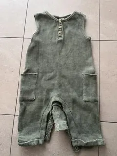 H&M オリーブグリーン ノースリーブロンパース　4-6M