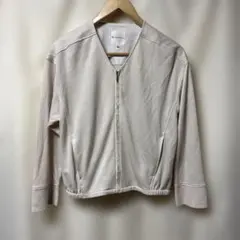 KUMIKYOKU ジャケット フルジップ カーディガン 薄ベージュ VネックM