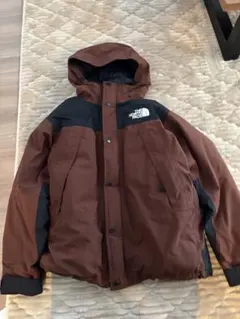 美品 ノースフェイス マウンテンダウンジャケット ダークオーク