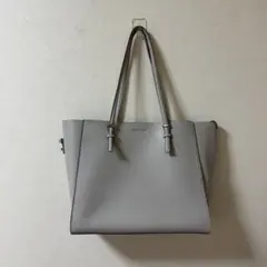 CHARLES & KEITH トートバッグ グレー A4収納可 通勤 - メルカリ