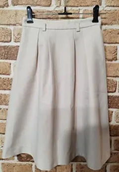 美品質！レディース　ライトベージュ　フレアスカートSサイズ　PROPORTION