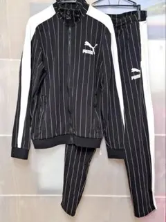 値下げ❗️PUMA ジャージ 上下セット ストライプ ブラック