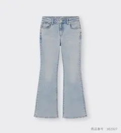 【新品タグ付き】 ジーユー　スリムフレアジーンズ　NTQ 61ブルー　S