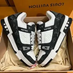 LOUIS VUITTON LV トレイナーマキシラインのサムネイル