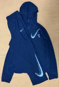 Item thumbnail for item 786fe302-7dc2-45fb-b3cc-f7367674a300