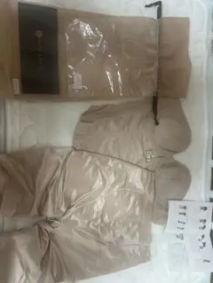 NOVARESEブライダルインナーD70&ガードルLサイズ