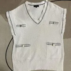 【COMME CA ISM】ニットベスト ホワイトのサムネイル