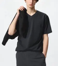 ユニクロ　ロジャーフェデラー　エアリズムコットンTシャツ　ブラック