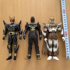 仮面ライダー クウガ アルティメットフォーム ビッグサイズ ソフビ