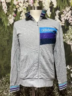 adidas ジップアップトラックジャケット　グレーLサイズ