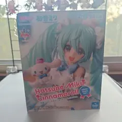 初音ミク × シナモロール フィギュア