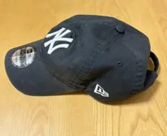 【NEWERA】MoMAコラボ 9TWENTYキャップ ネイビー