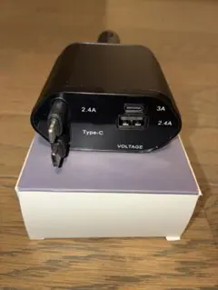 4ポート車載充電器 巻き取り式Lightning+Type-C シガーソケット