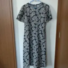 花柄グレーAラインワンピース　ハンドメイド