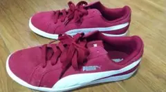 PUMA スエード レッド スニーカー