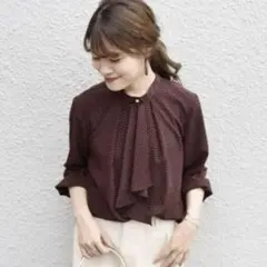 ships ボウタイブラウス　　小紋柄