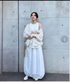 値下げ美品★エミ★ドロストフレアロングワンピース★1サイズ