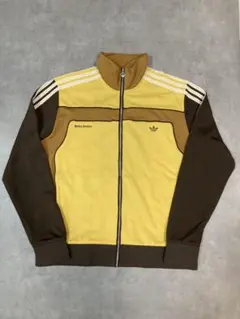 Item thumbnail for item 68b2a0c7-6bf0-48cb-8ab1-1ed70ec70bff