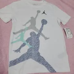 Item thumbnail for item 2b8d883c-4842-456a-a0aa-1fabcce8bc8b